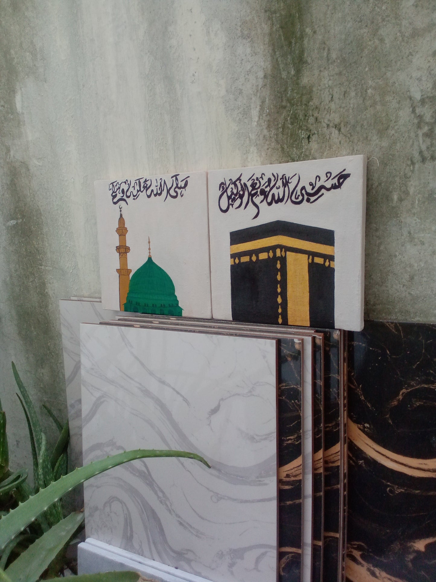 Beautiful Islamic Wall Art – Kaaba & Masjid Nabawi Painting (Set of 2)